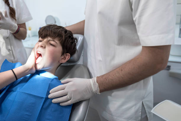 Best Holiday Emergency Dentist in Kincheloe, MI